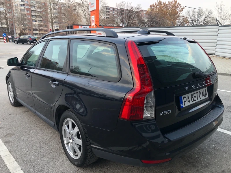 Volvo V50 Перфектен , снимка 5 - Автомобили и джипове - 48736406