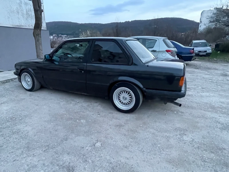 BMW 316 Възможен Бартер, снимка 2 - Автомобили и джипове - 49562853