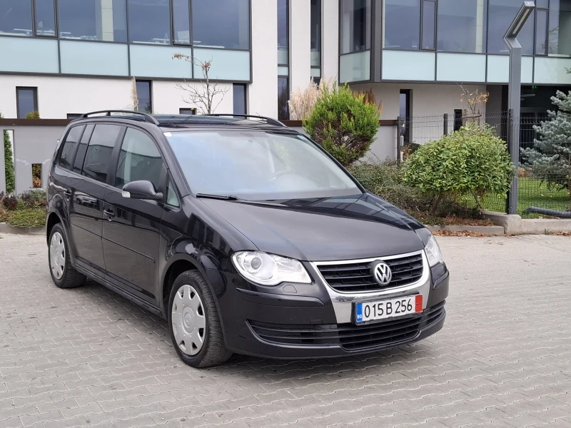 VW Touran 1.9TDI* (105кс)* FACELIFT* 6-СКОРОСТИ* НОВ ВНОС* , снимка 9 - Автомобили и джипове - 52339208