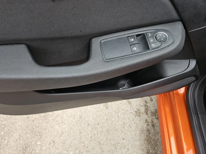 Renault Clio 1.0Tce 100ks LPG от БГ, снимка 13 - Автомобили и джипове - 52551601