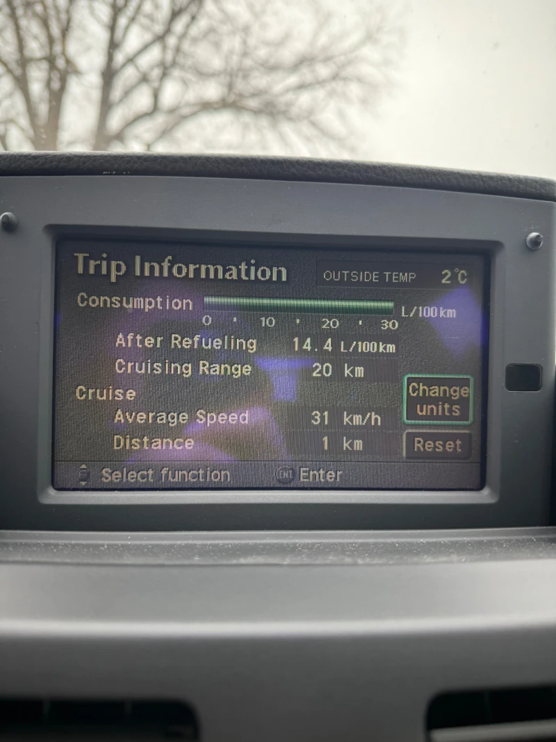 Toyota Avensis, снимка 16 - Автомобили и джипове - 52856046