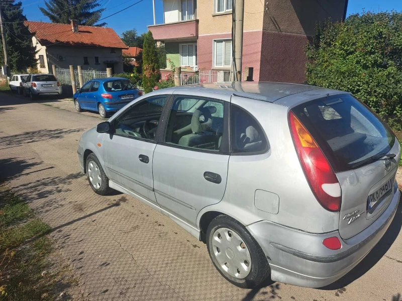 Nissan Almera tino, снимка 3 - Автомобили и джипове - 53203374