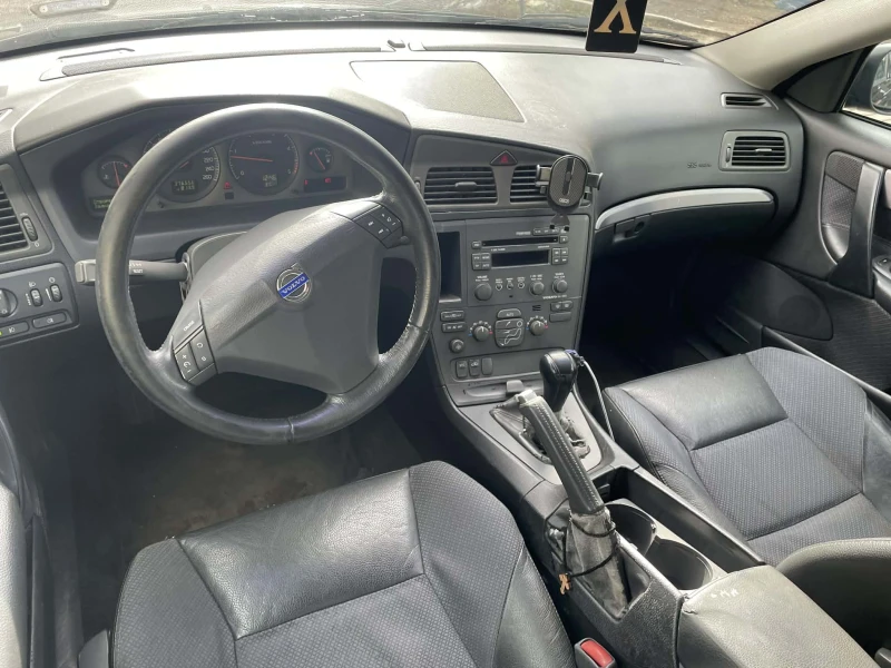 Volvo S60 2.4 D  163кс 🔝, снимка 7 - Автомобили и джипове - 53524683