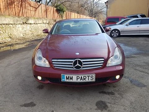 Mercedes-Benz CLS 350 3бр. 320CDI/350 бензин , снимка 13 - Автомобили и джипове - 24008104