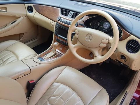 Mercedes-Benz CLS 350 3бр. 320CDI/350 бензин , снимка 14 - Автомобили и джипове - 24008104