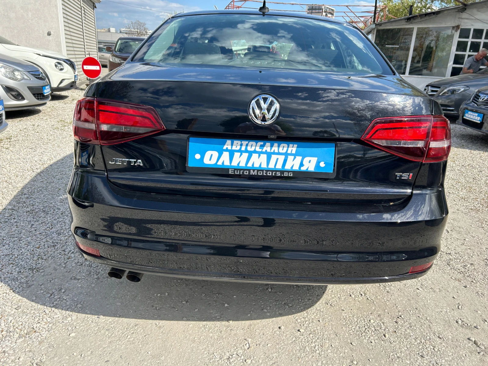 VW Jetta Седан - изображение 5