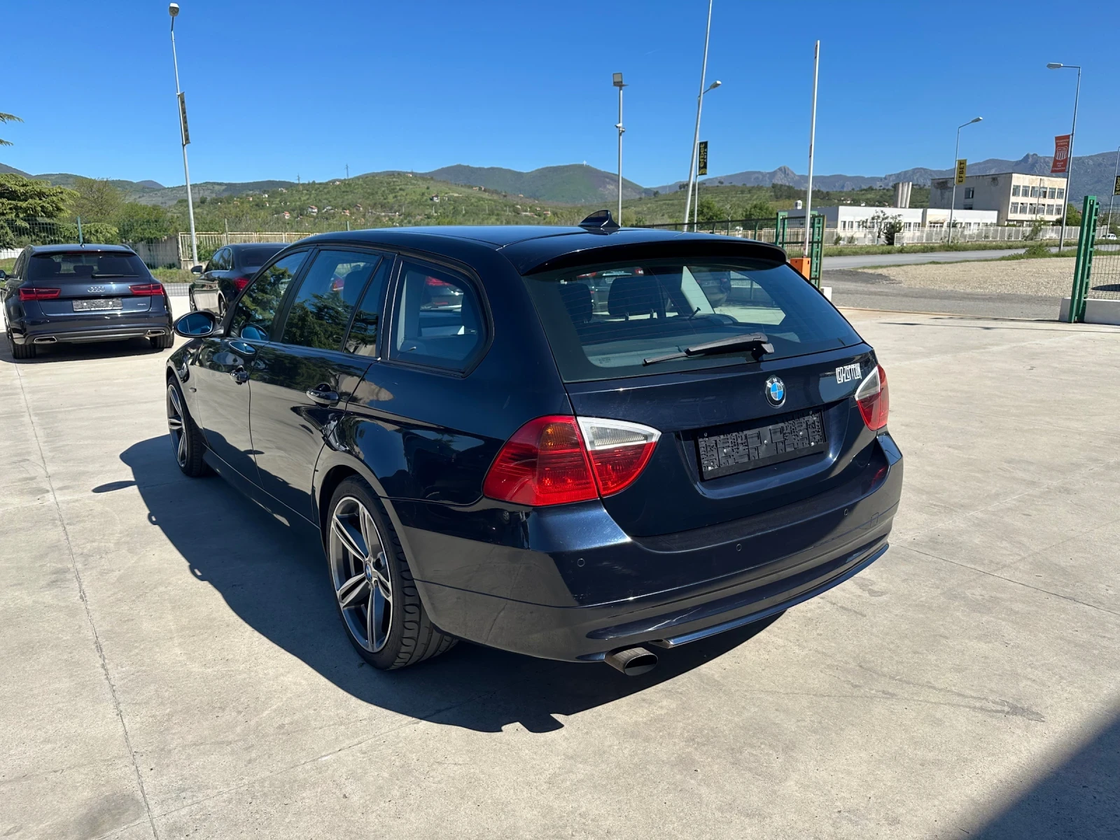 BMW 320 D - изображение 7