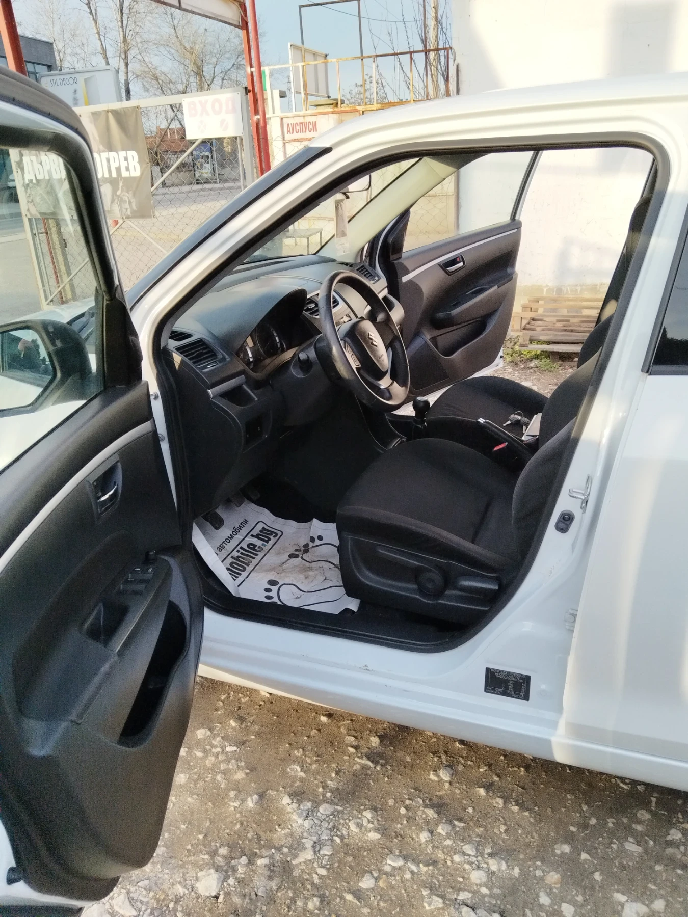 Suzuki Swift 1.3 DDIS  - изображение 10