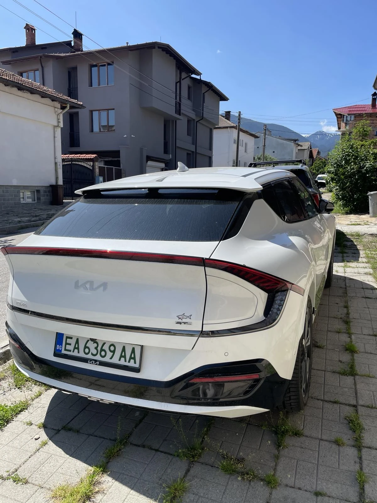 Kia EV6 GT - изображение 2