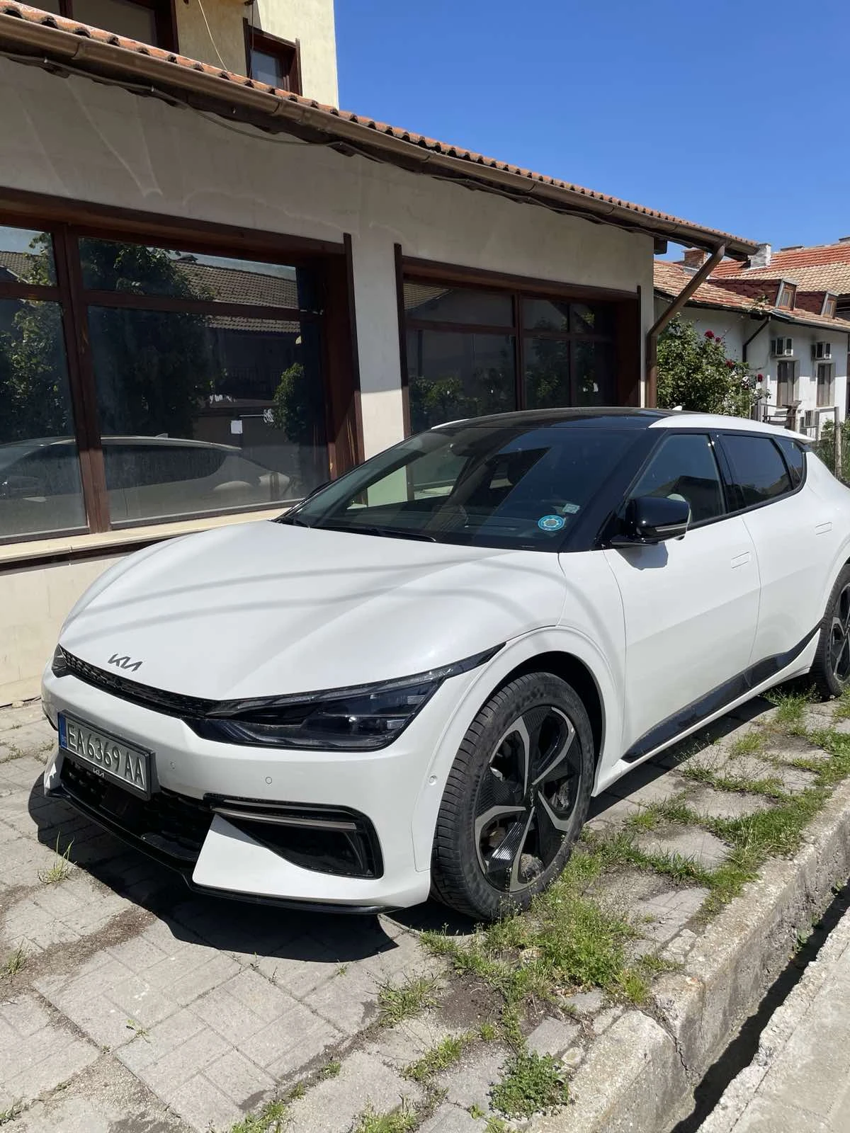 Kia EV6 GT - изображение 4