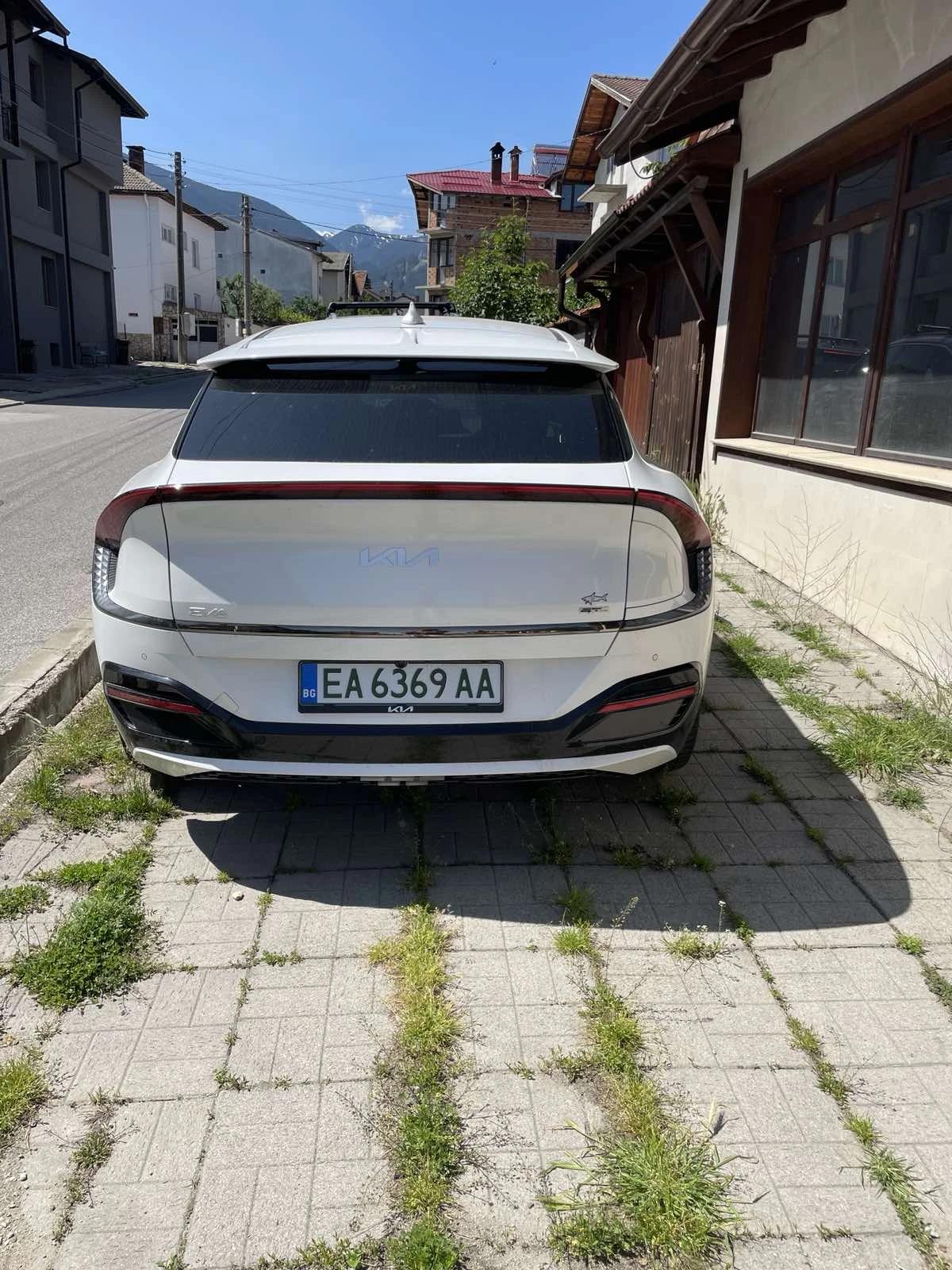 Kia EV6 GT - изображение 5