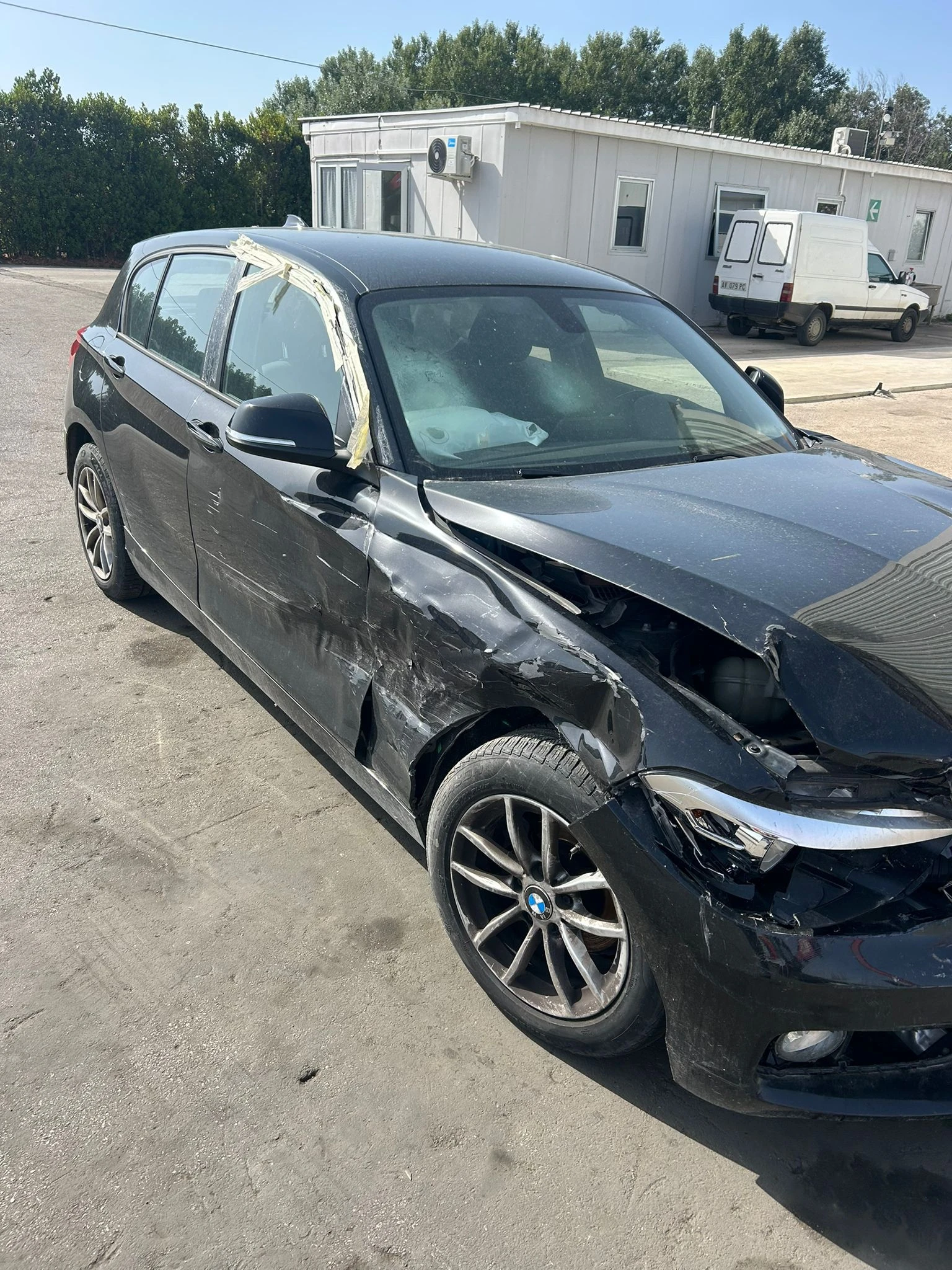 BMW 118 Feis/navi - изображение 7
