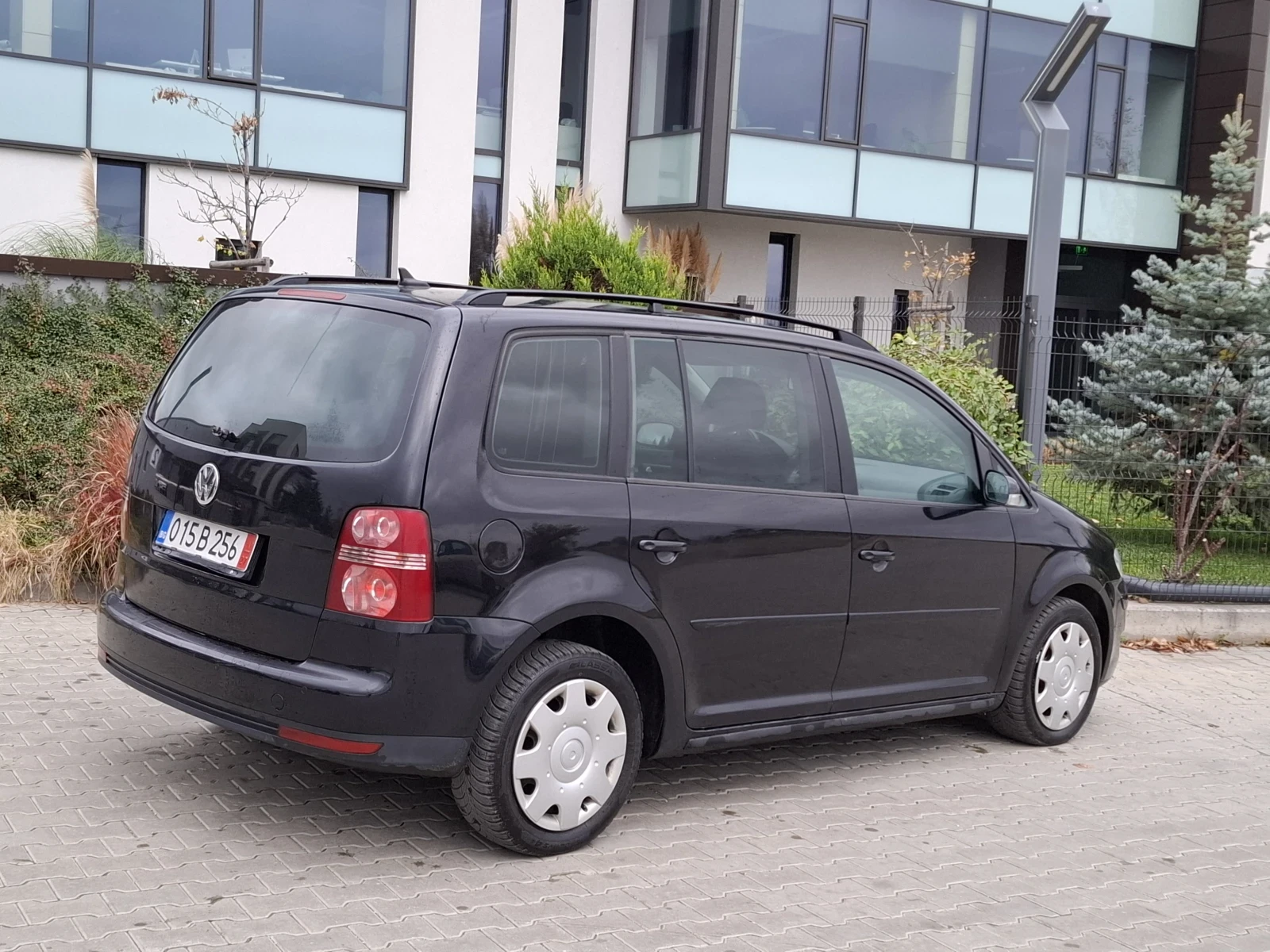 VW Touran 1.9TDI* (105)* FACELIFT* 6-*  *  | Mobile.bg   14