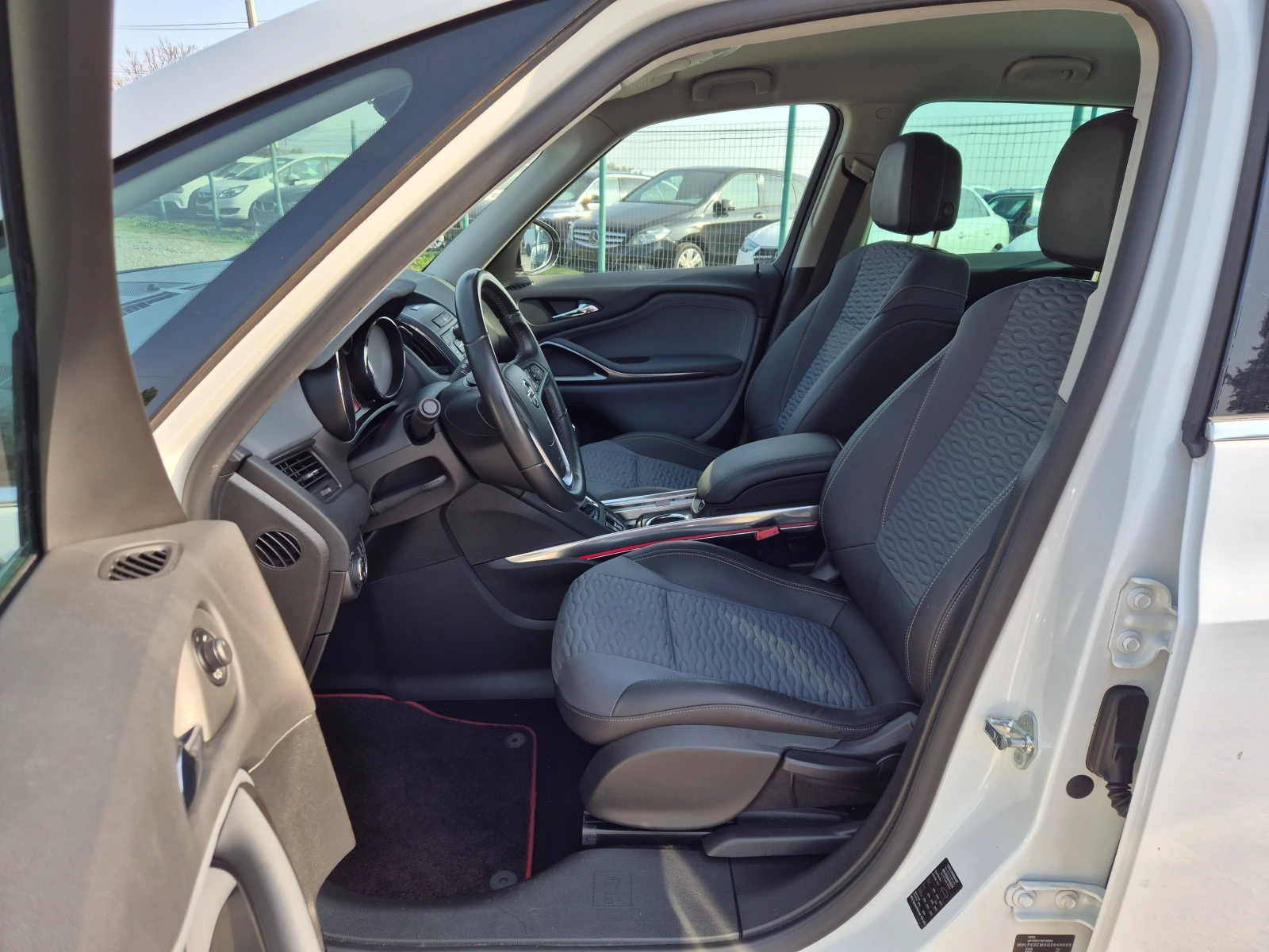 Opel Zafira Tourer 2.0CDTI  | Mobile.bg   13