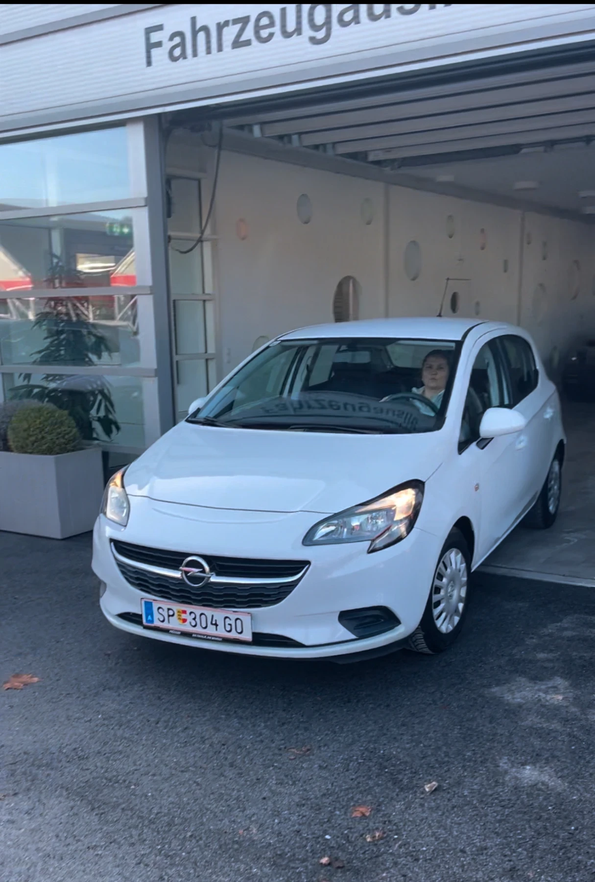 Opel Corsa 1.4 Edition Automat �������� | Mobile.bg � ����������� 3
