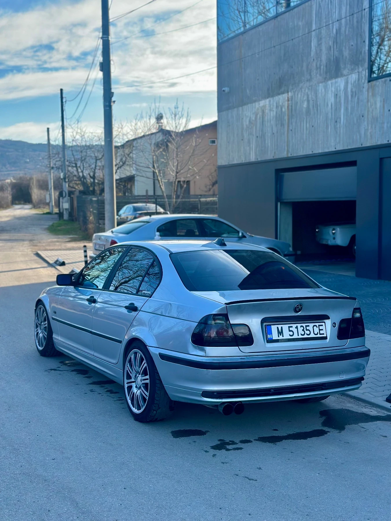 BMW 320, снимка 5 - Автомобили и джипове - 53784908