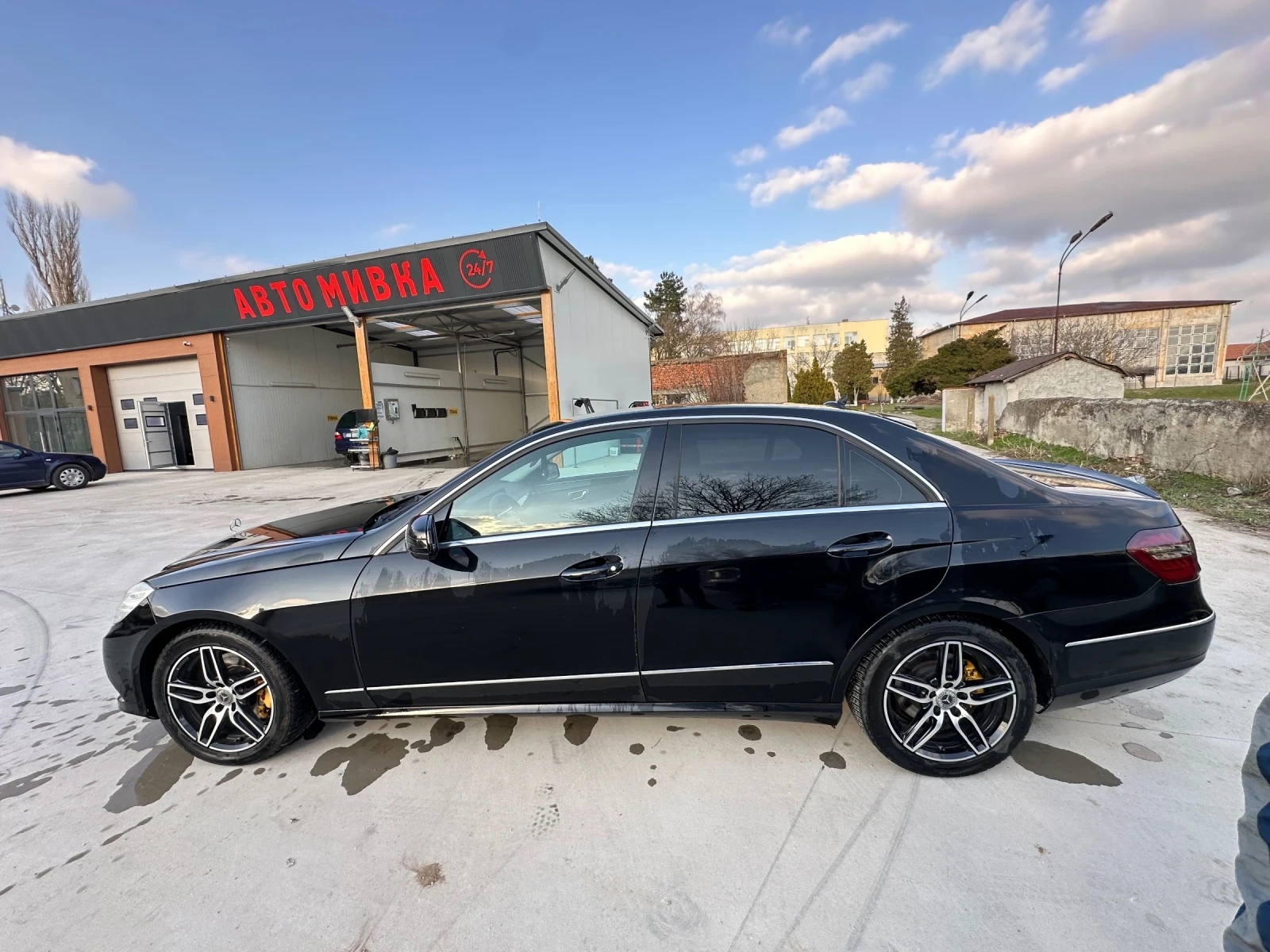 Mercedes-Benz E 350, снимка 6 - Автомобили и джипове - 53850057