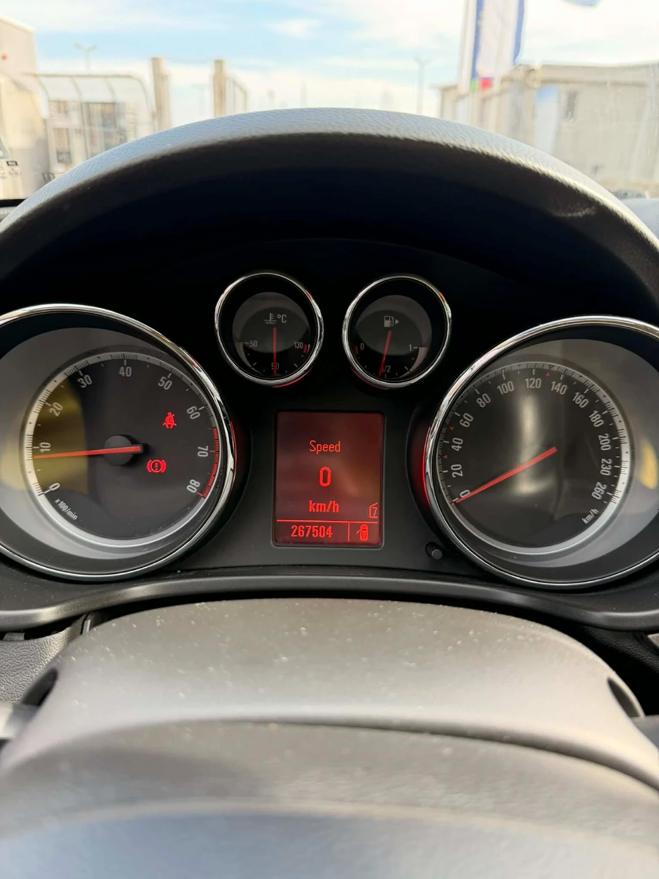 Opel Insignia, снимка 12 - Автомобили и джипове - 53897932