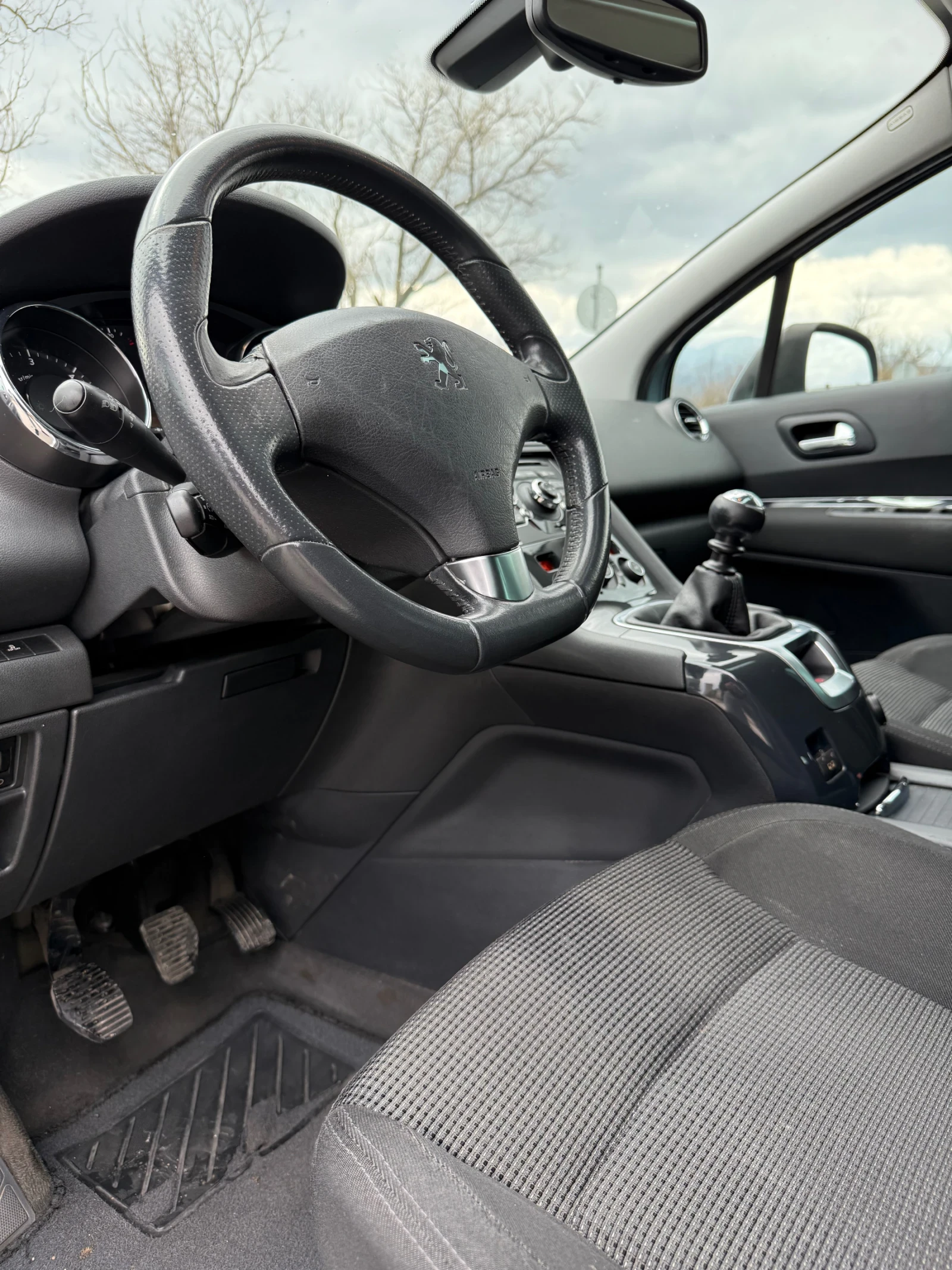 Peugeot 5008 2.0HDI 150кс head up/ panorama, снимка 11 - Автомобили и джипове - 53907745