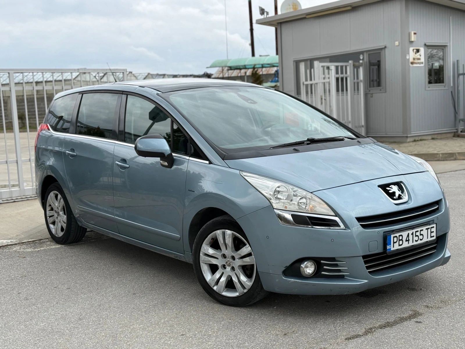 Peugeot 5008 2.0HDI 150кс head up/ panorama, снимка 3 - Автомобили и джипове - 53907745