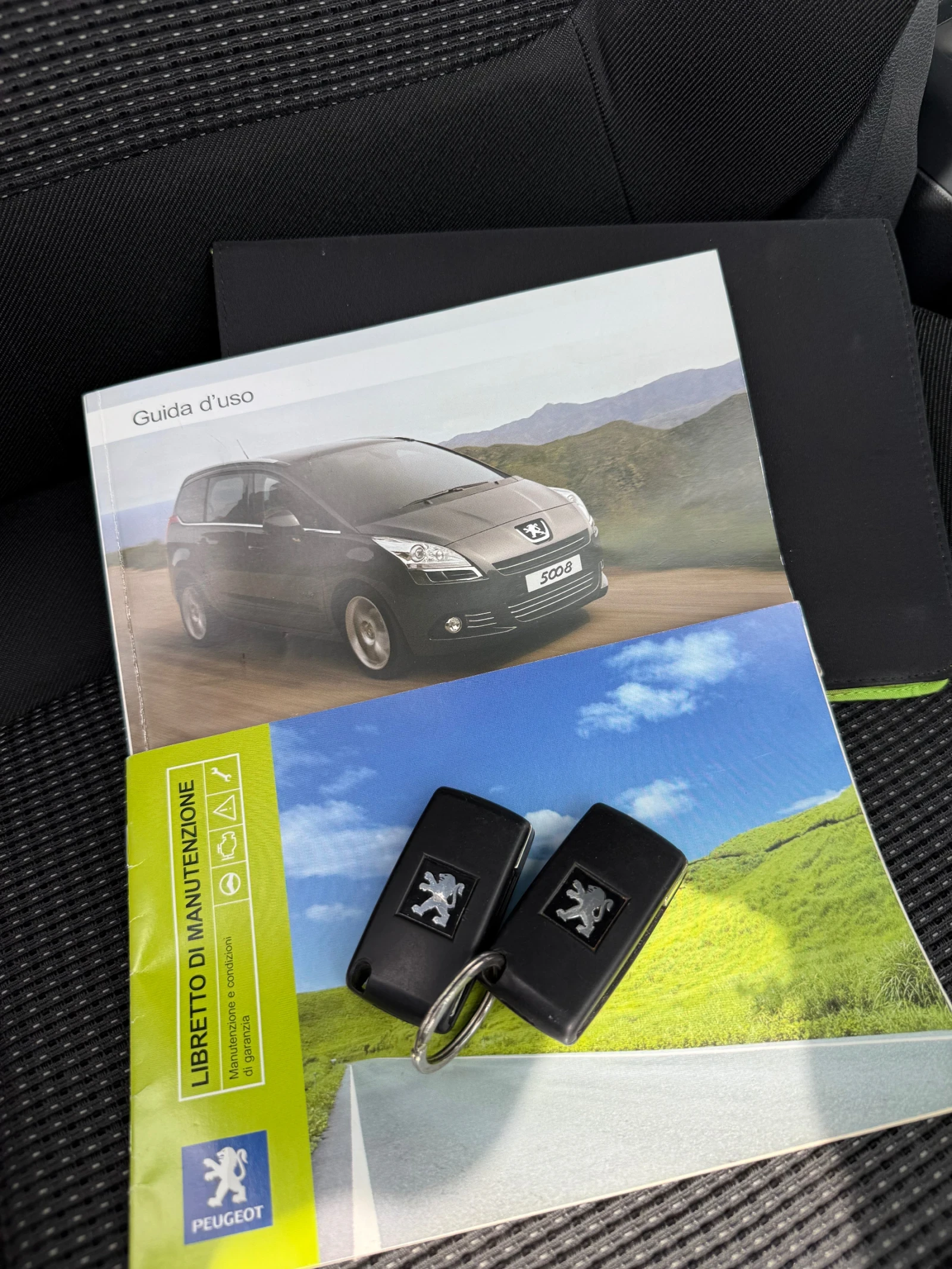 Peugeot 5008 2.0HDI 150кс head up/ panorama, снимка 14 - Автомобили и джипове - 53907745