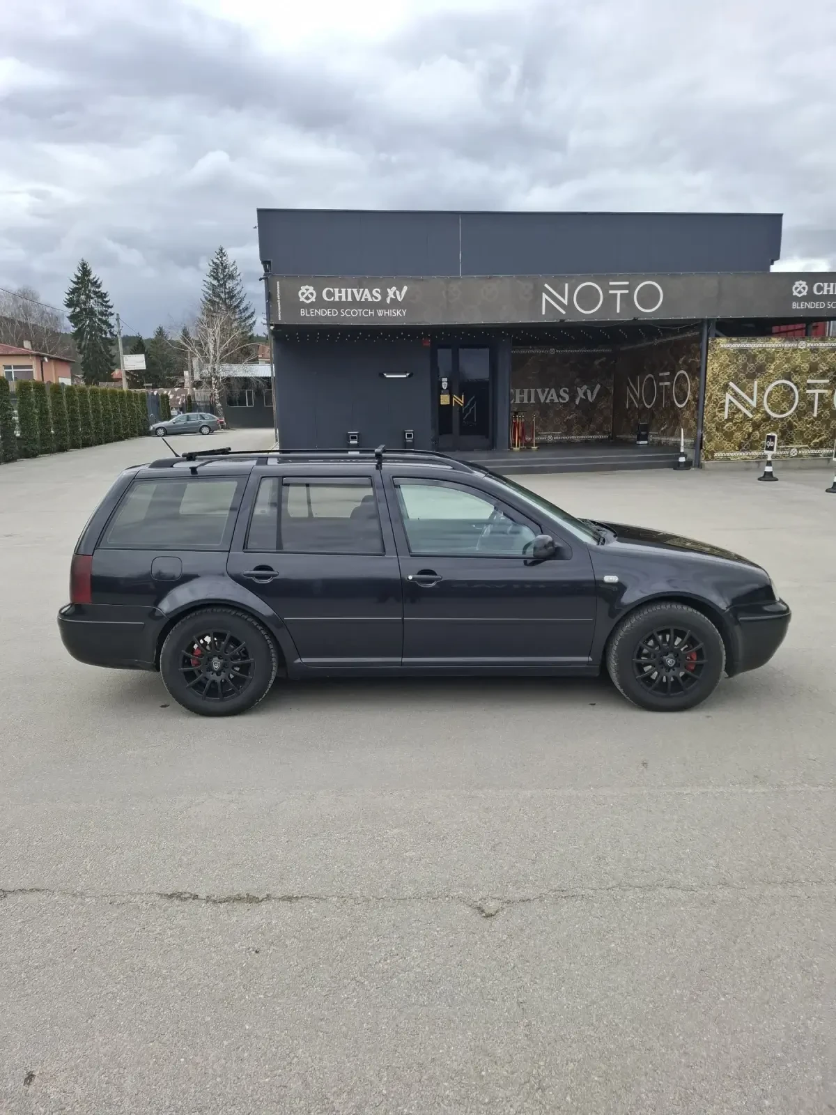 VW Golf 2.0i 4X4, снимка 8 - Автомобили и джипове - 54033427