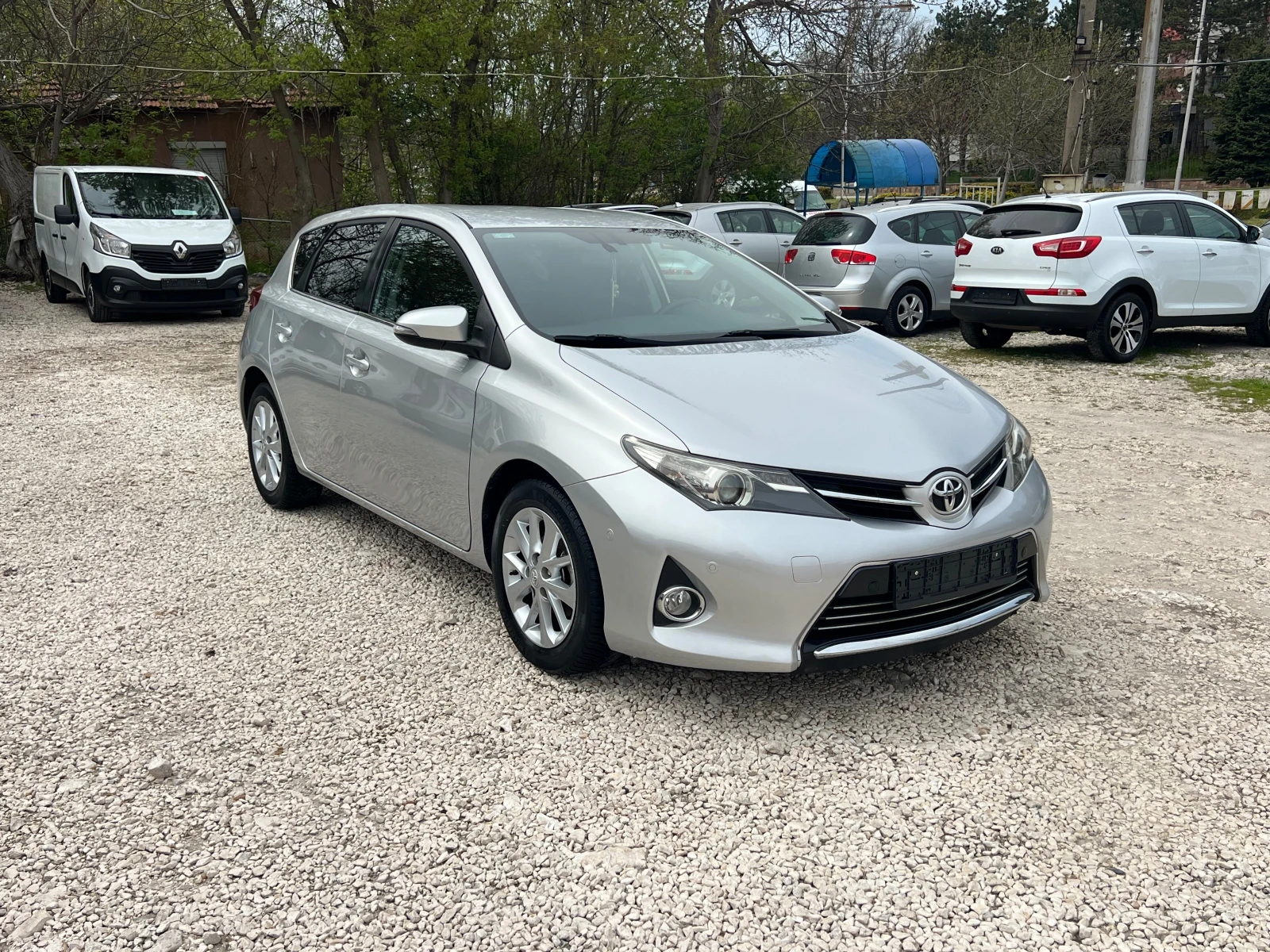 Toyota Auris 1, 4d4d Full/navi, camera, снимка 7 - Автомобили и джипове - 54205546