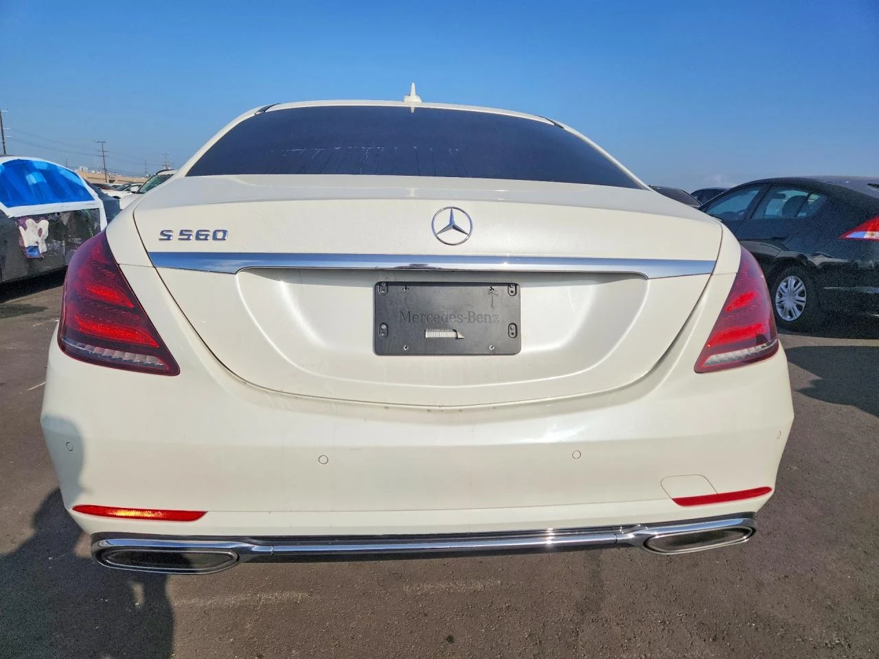 Mercedes-Benz S 560 4.0l, снимка 6 - Автомобили и джипове - 54705927