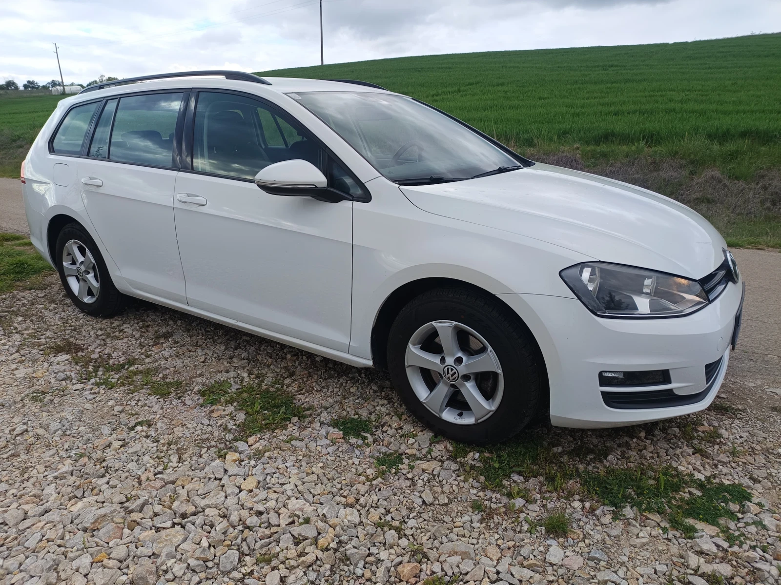 VW Golf 1.6, снимка 2 - Автомобили и джипове - 54717346
