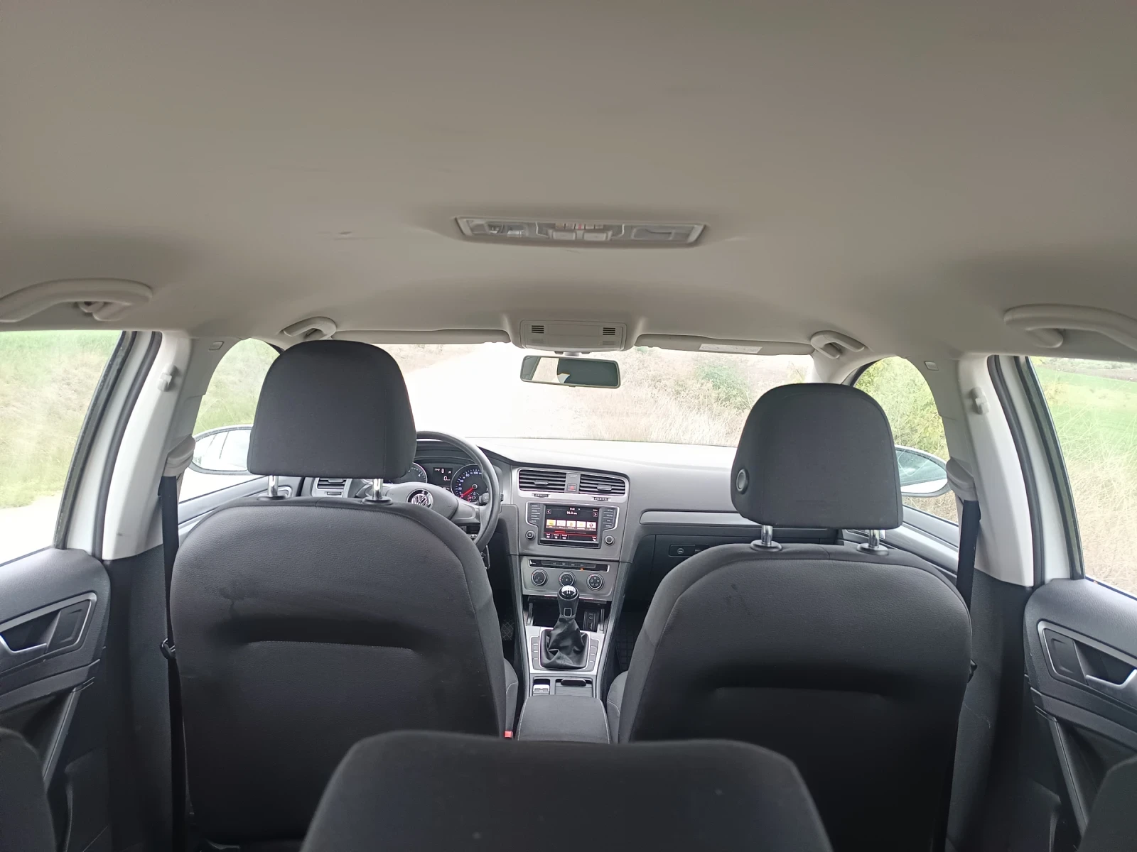 VW Golf 1.6, снимка 9 - Автомобили и джипове - 54717346