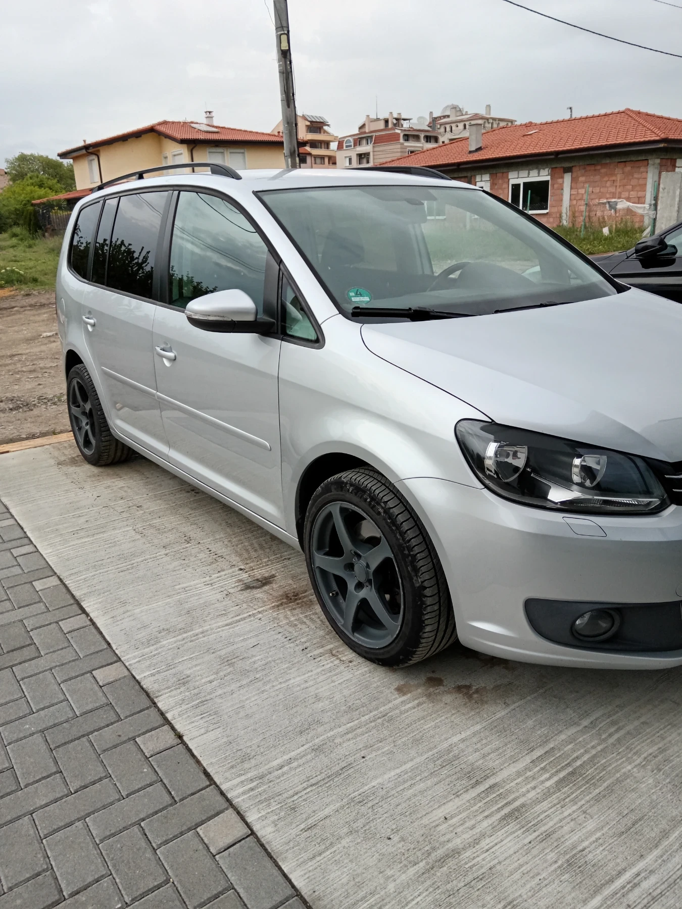 VW Touran 2.0/140, снимка 2 - Автомобили и джипове - 54727782