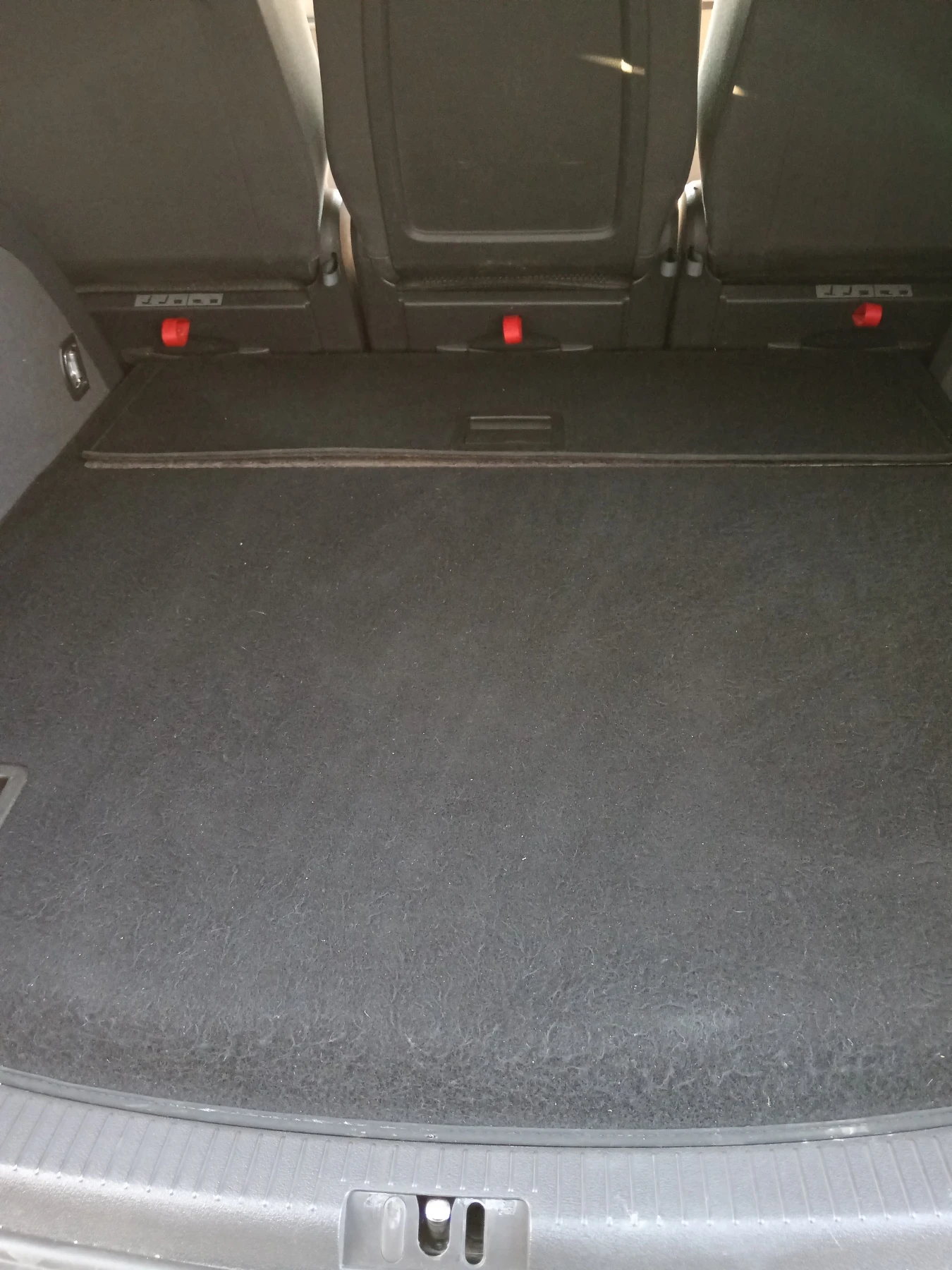 VW Touran 2.0/140, снимка 12 - Автомобили и джипове - 54727782