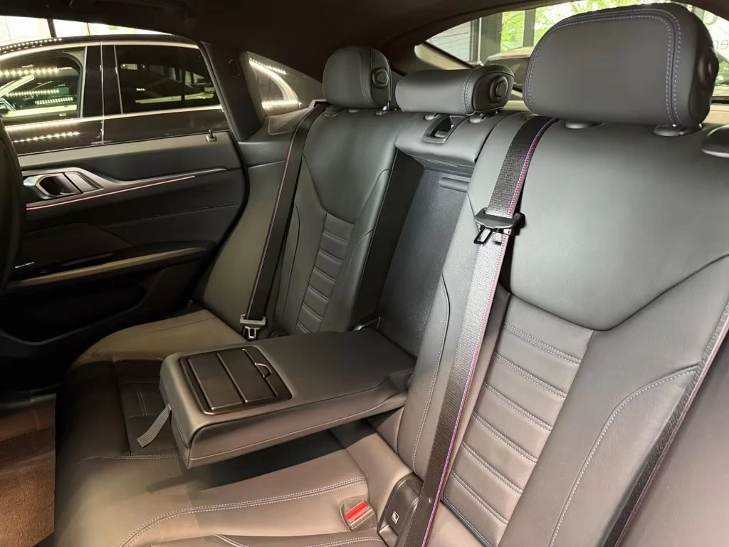 BMW 440 xDRIVE/374HP/GRANCOUPE/LASER/360/SHADOW/H&K/474z, снимка 13 - Автомобили и джипове - 54848512