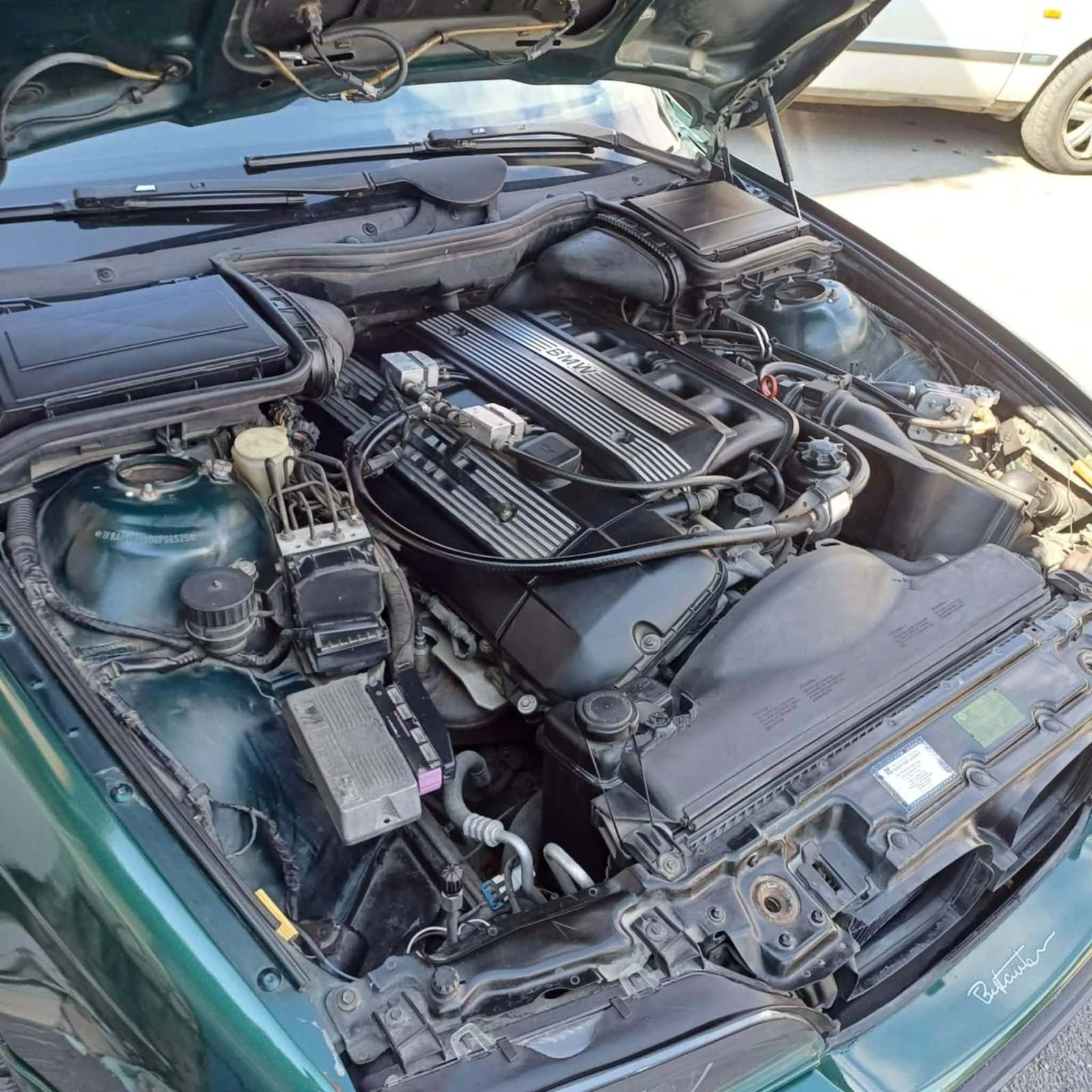 BMW 523, снимка 4 - Автомобили и джипове - 55384809