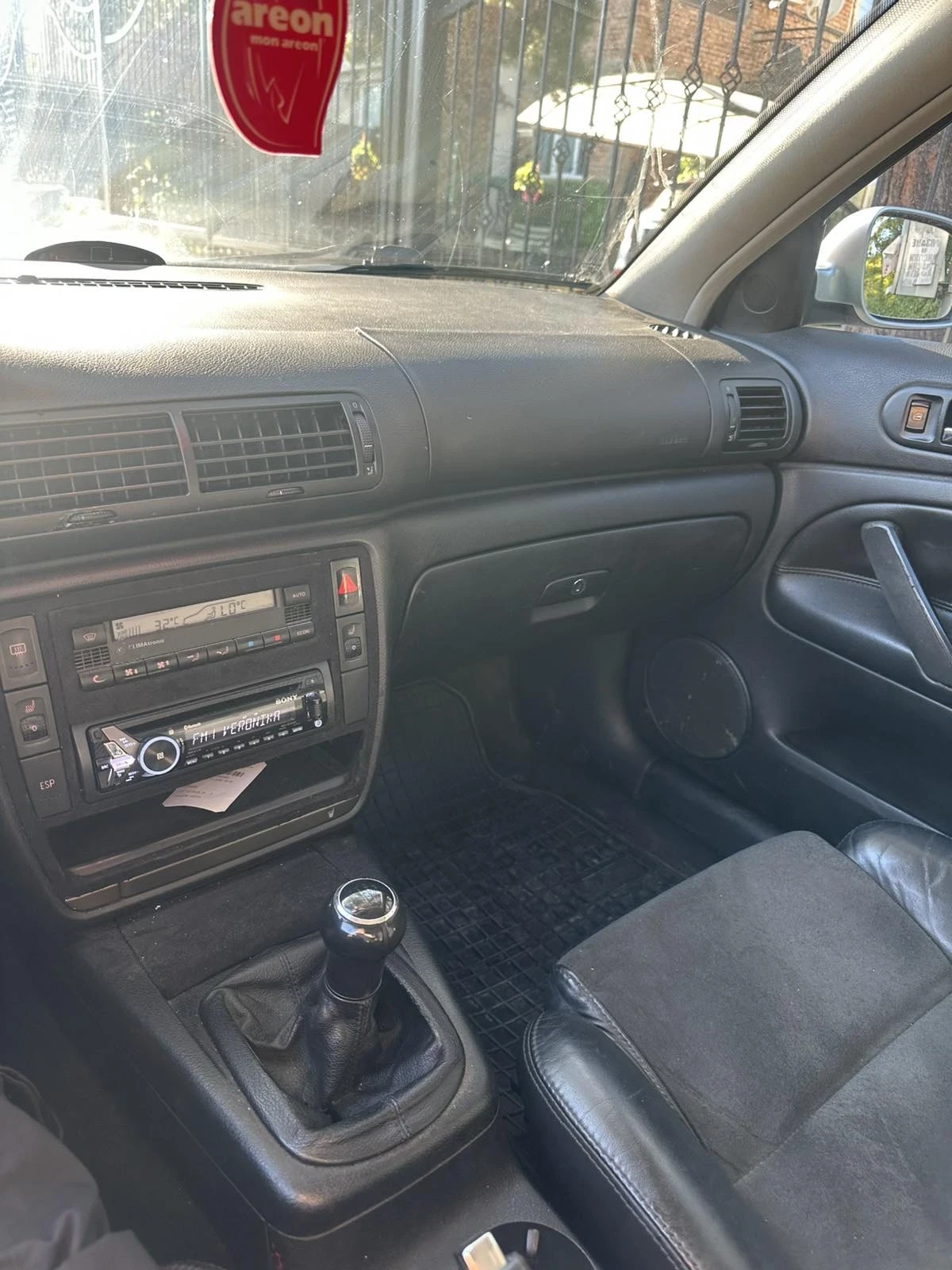 VW Passat 1.9TDI, снимка 5 - Автомобили и джипове - 55473474