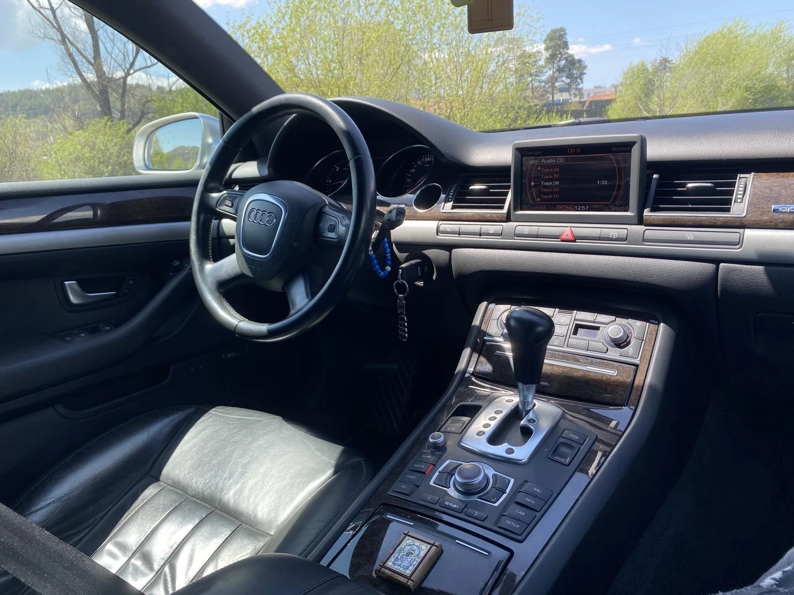 Audi A8, снимка 6 - Автомобили и джипове - 55785721