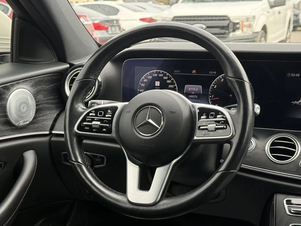 Mercedes-Benz E 350 E 350 4MATIC AWD | Burmester | 360  Camera | HUD, снимка 10 - Автомобили и джипове - 55846172