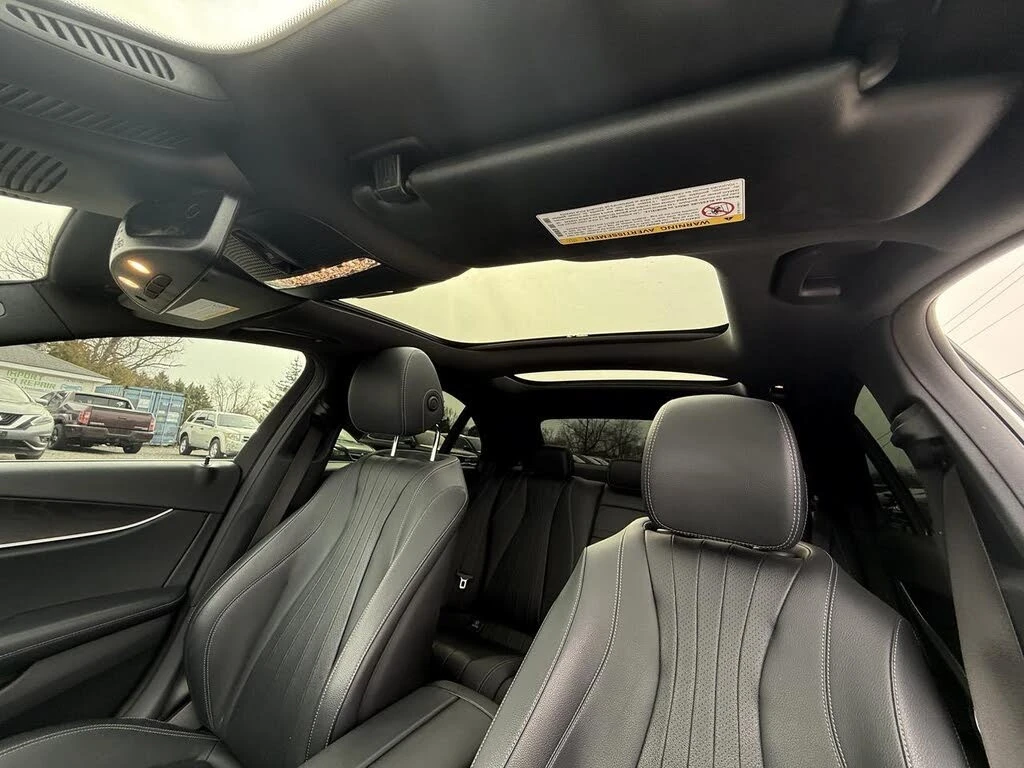 Mercedes-Benz E 350 E 350 4MATIC AWD | Burmester | 360  Camera | HUD, снимка 12 - Автомобили и джипове - 55846172