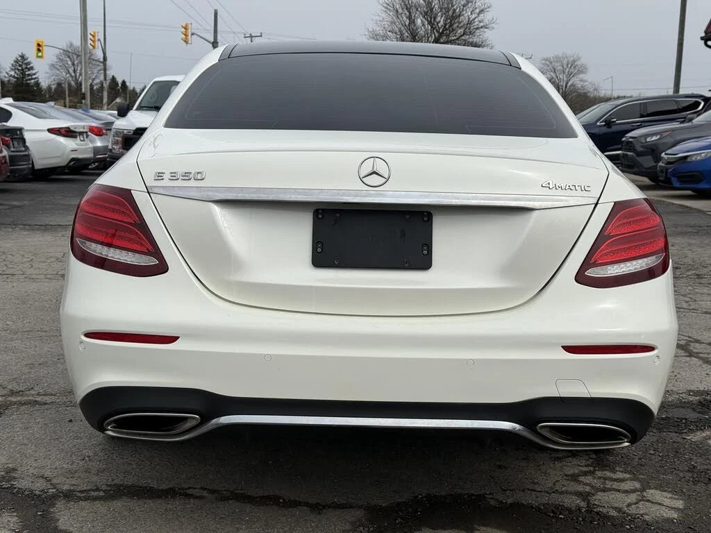 Mercedes-Benz E 350 E 350 4MATIC AWD | Burmester | 360  Camera | HUD, снимка 5 - Автомобили и джипове - 55846172