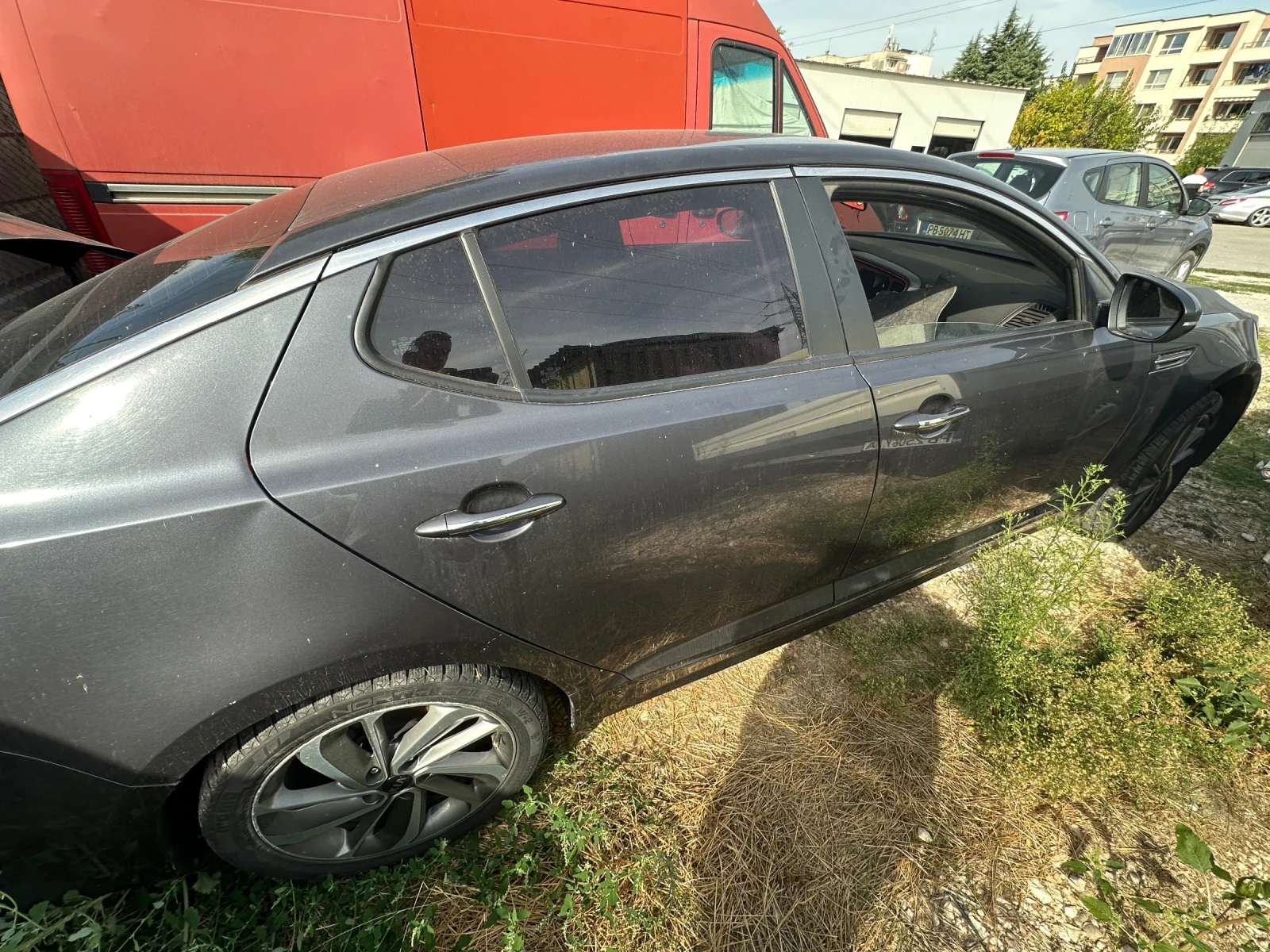 Kia K5 2.0 LPi, Газ, за части, снимка 5 - Автомобили и джипове - 56223271