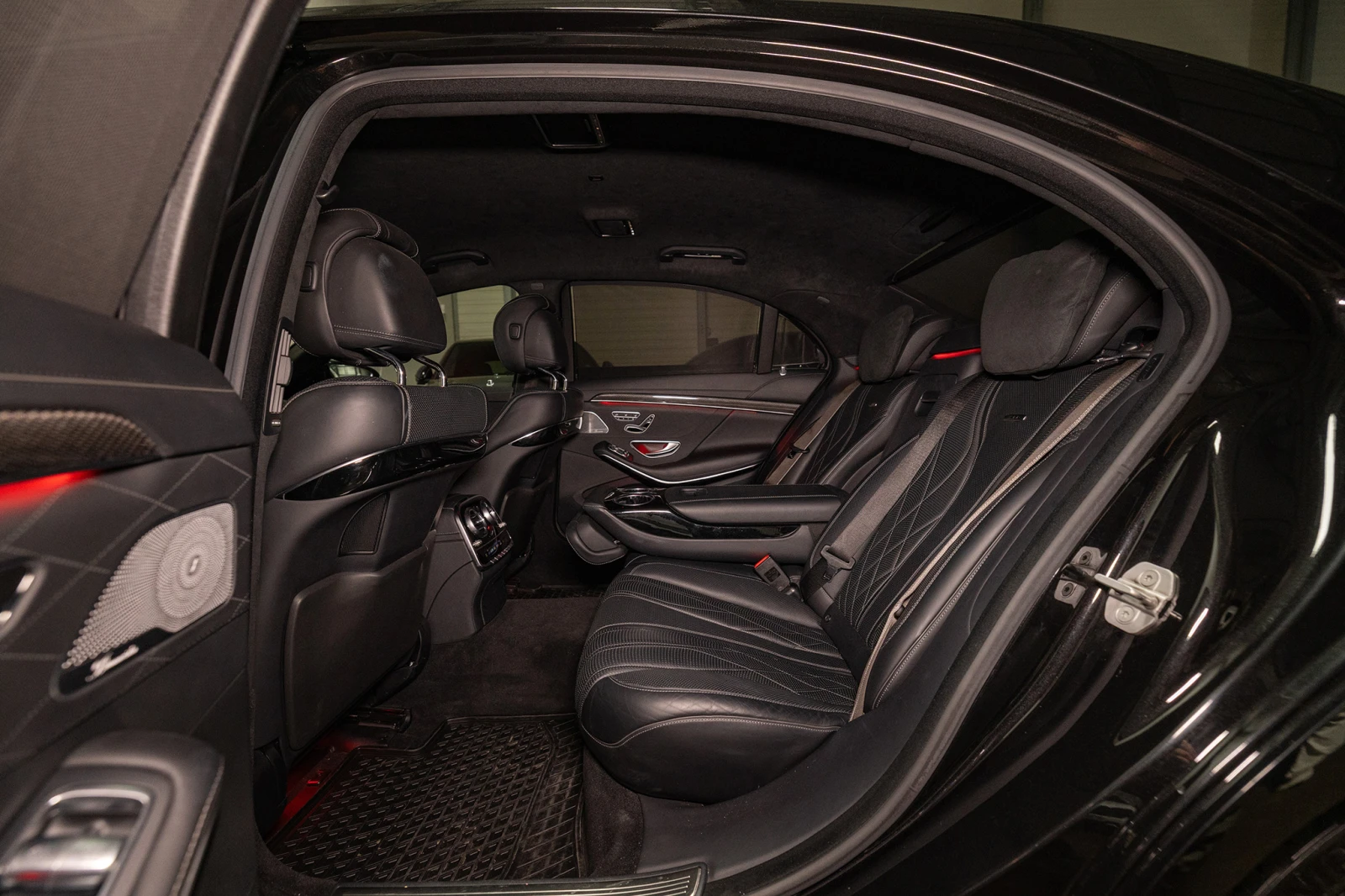 Mercedes-Benz S 63 4Matic| NightVis| Distronic| �������� | Mobile.bg � ����������� 12