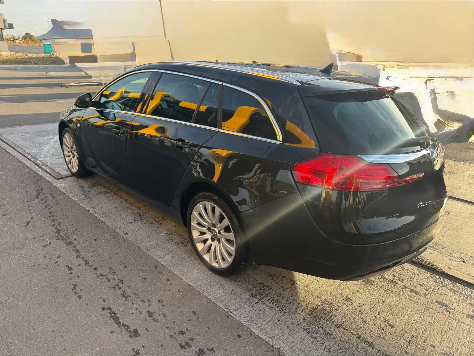 Opel Insignia 2.0 160ps full Oprema, снимка 7 - Автомобили и джипове - 56604283