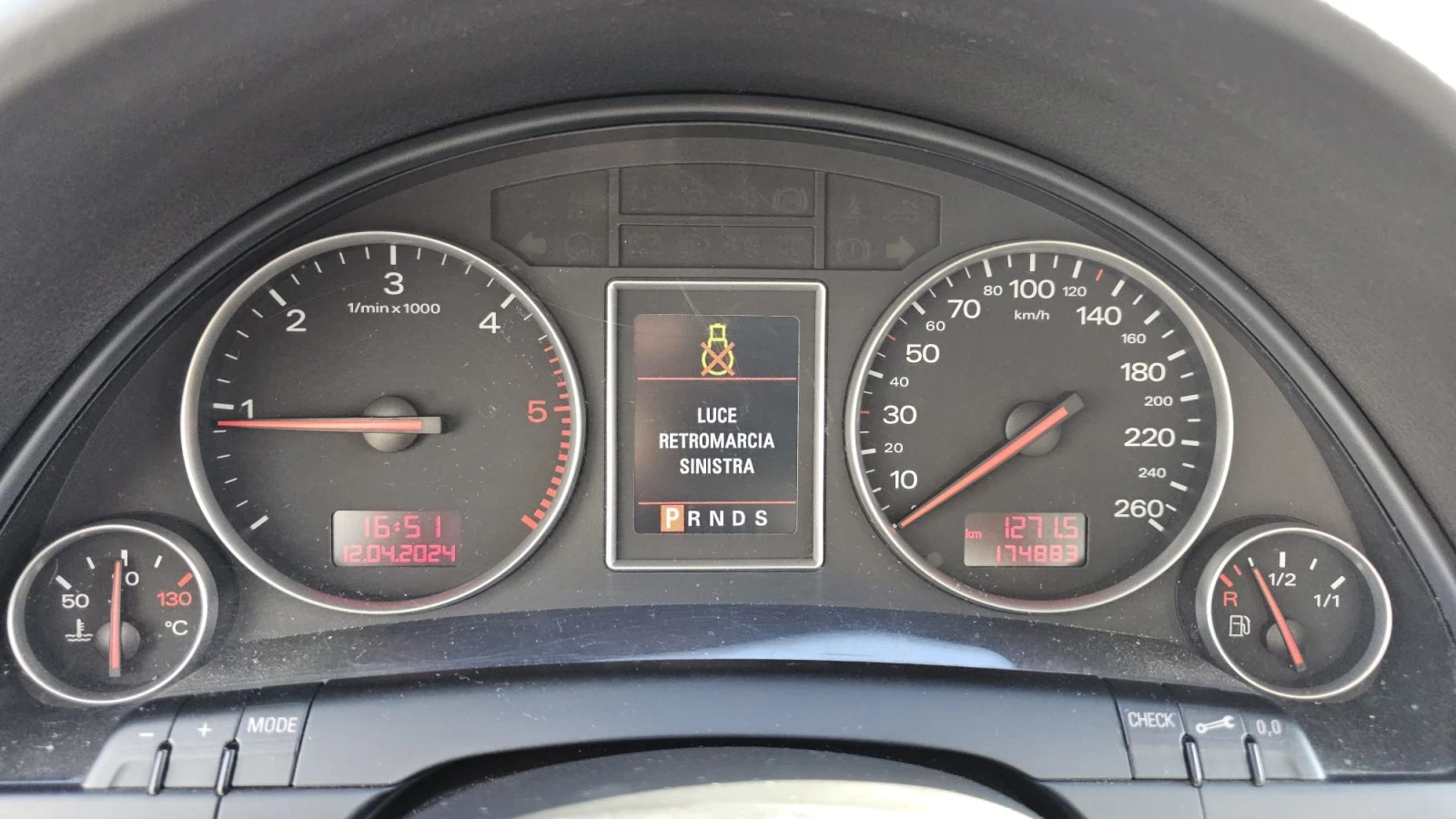Audi A4 Avant, снимка 9 - Автомобили и джипове - 56632503