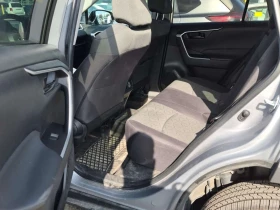 Toyota Rav4 LE/CARFAX/ФИНАНСИРАНЕ, снимка 11