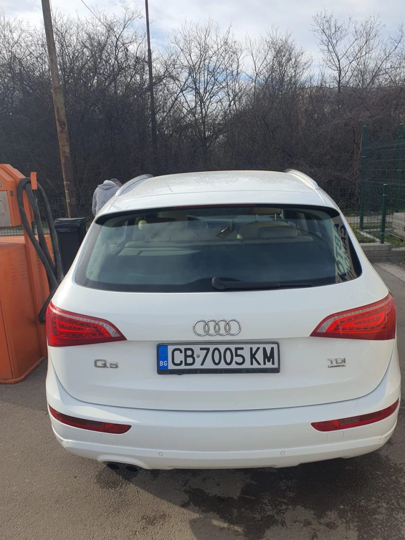 Audi Q5, снимка 2 - Автомобили и джипове - 49452353