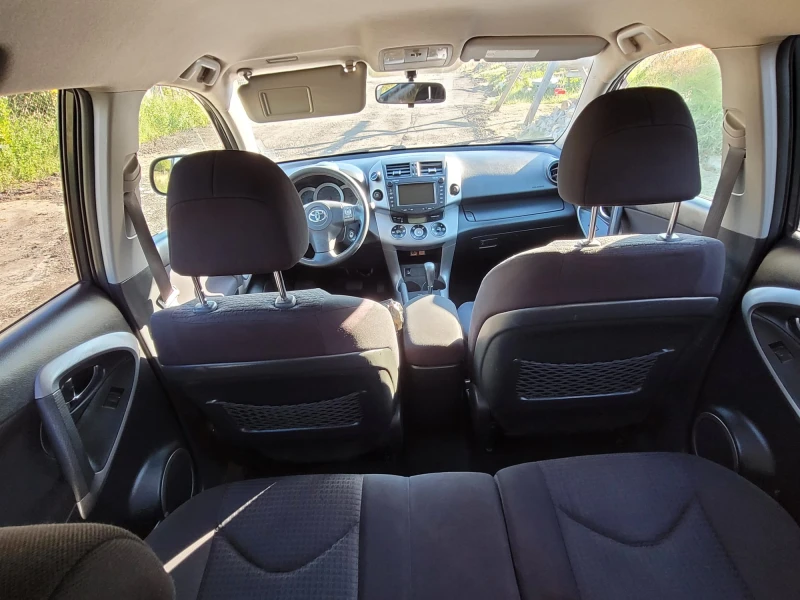 Toyota Rav4 2.0I Газ/бензин, снимка 5 - Автомобили и джипове - 51531309