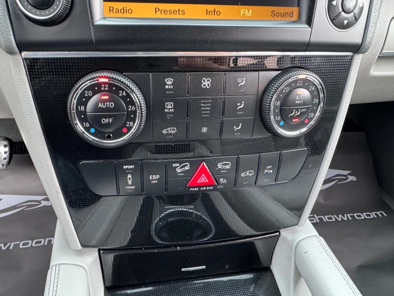 Mercedes-Benz ML 350 НАВИ-ПАРКТРОНИК-ПЕРА-КЛИМАТРОНИК-, снимка 13 - Автомобили и джипове - 52322114