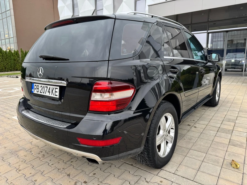 Mercedes-Benz ML 350 НАВИ-ПАРКТРОНИК-ПЕРА-КЛИМАТРОНИК-, снимка 5 - Автомобили и джипове - 52322114