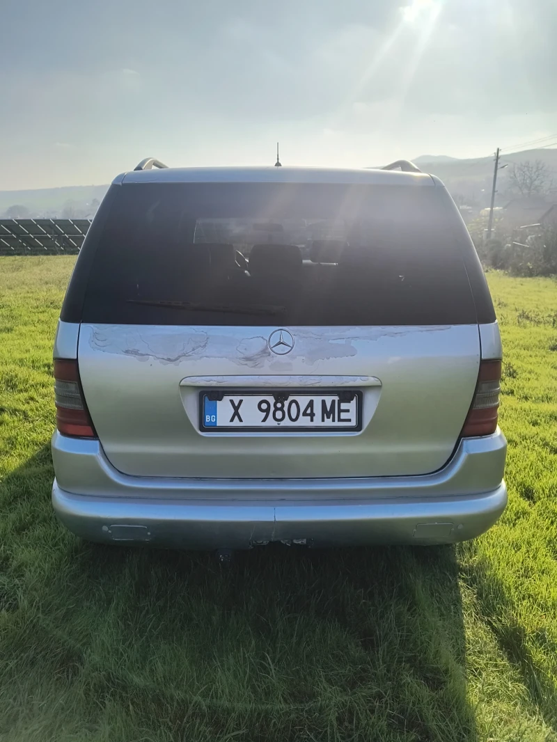 Mercedes-Benz ML 230, снимка 4 - Автомобили и джипове - 52796087