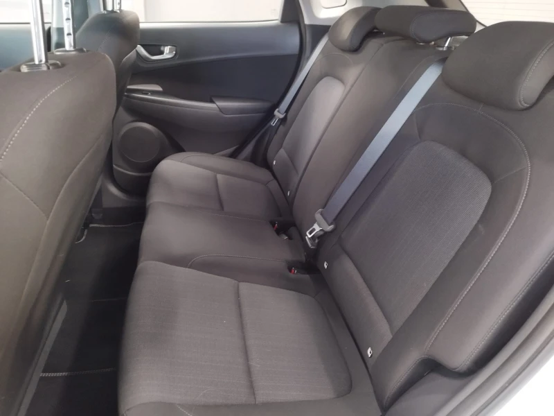 Hyundai Kona 1.6 HYBRID 40000km, снимка 10 - Автомобили и джипове - 52842053
